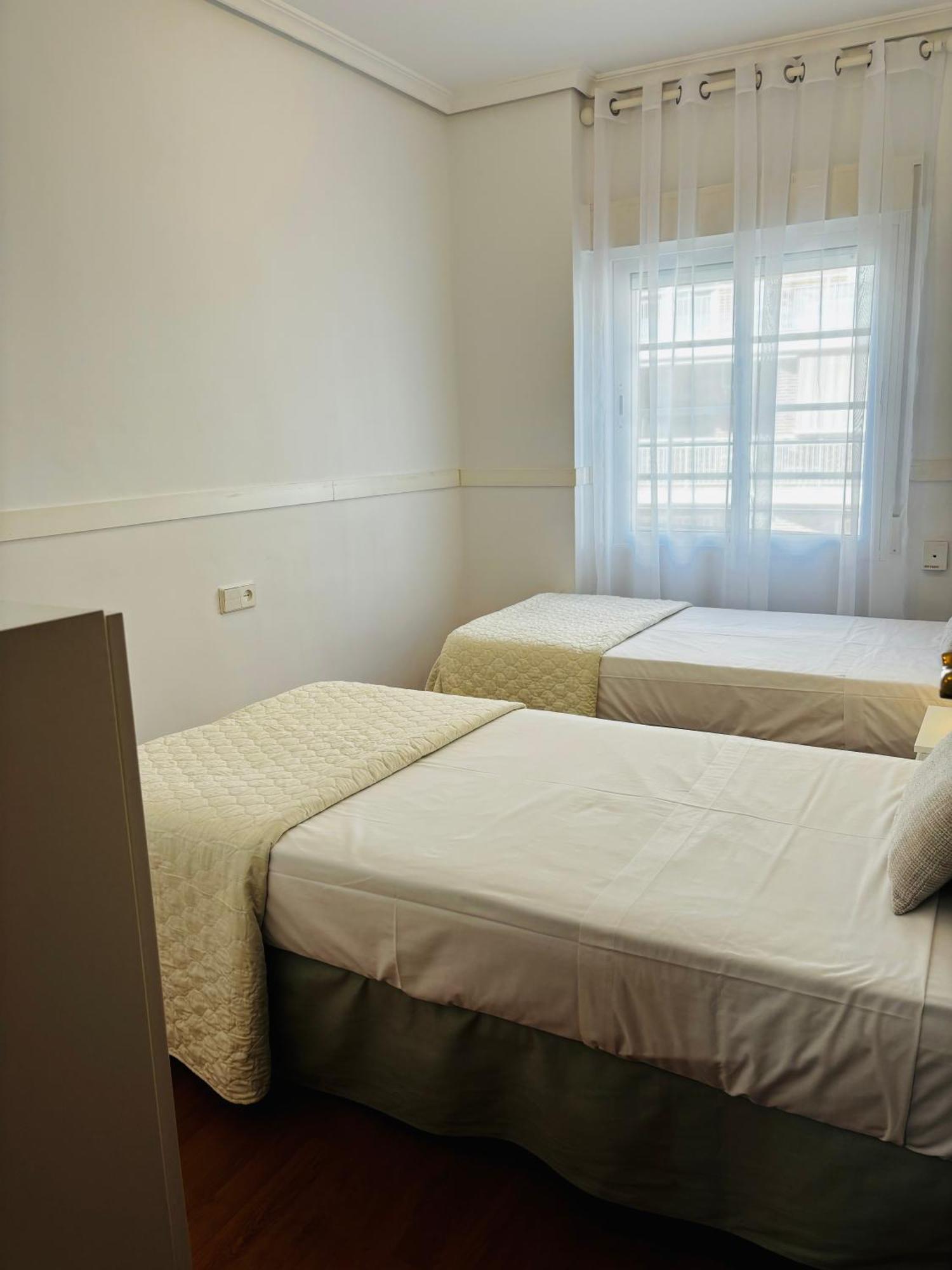 Travel Habitat Mestalla Valence Extérieur photo