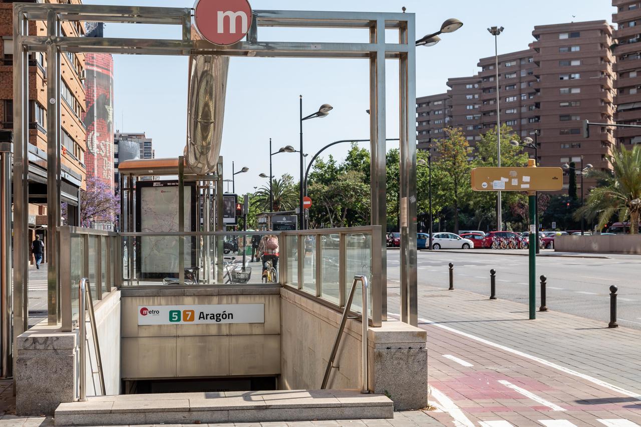 Travel Habitat Mestalla Valence Extérieur photo